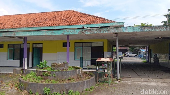Bangunan RSUD lama Nganjuk yang sempat menjadi tempat karaoke.