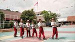 Begini Suasana Makan Bergizi Gratis di SDN Pulo Gebang 07