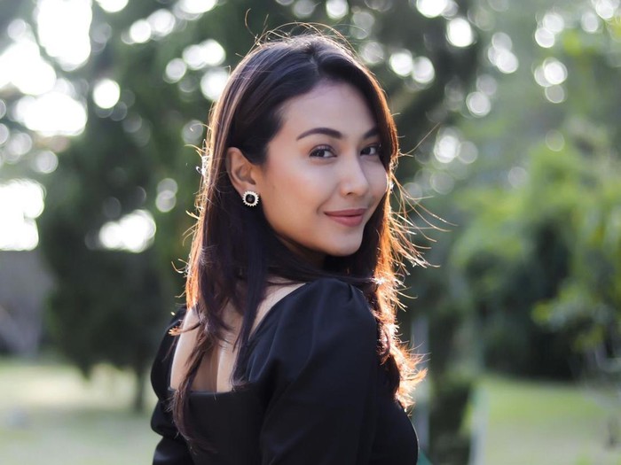 Dea Lestari Dea Lestari