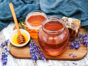 Gula Aren Vs Madu Buat Diet, Benar Lebih Sehat dibanding Gula Pasir?