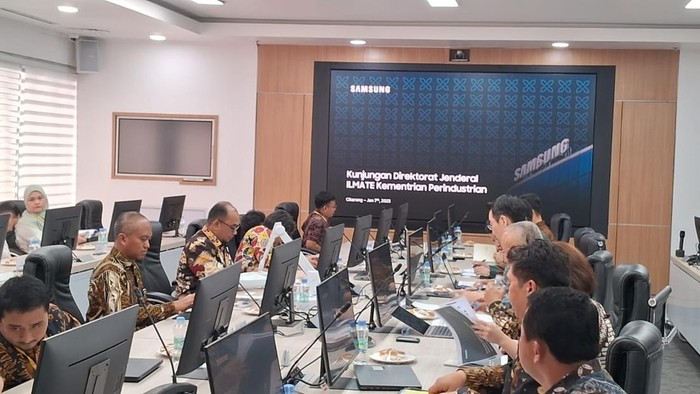 Kemenperin Kunjungi Kantor Samsung di Cikarang Bekasi.