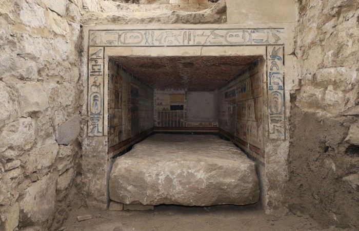 Makam dokter kerajaan Mesir Kuno ditemukan di Saqqara Makam dokter kerajaan Mesir Kuno ditemukan di Saqqara