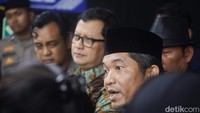 Nurani 98 membawa data terkait laporan OCCRP yang menyatakan Presiden ke-7 RI Jokowi masuk dalam daftar nominasi koruptor dunia.  