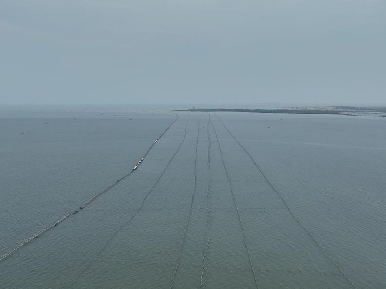 Ini Dia Pagar Misterius 30,16 Km di Laut Tangerang