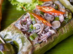 Resep Nasi Bakar Isi Ayam hingga Cumi yang Sedap