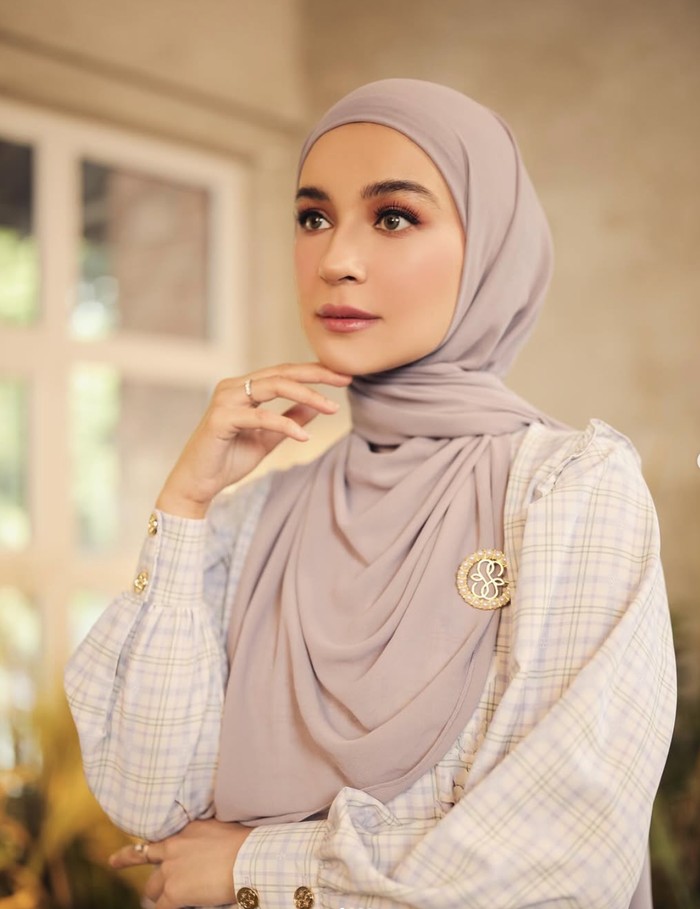 Shireen Sungkar