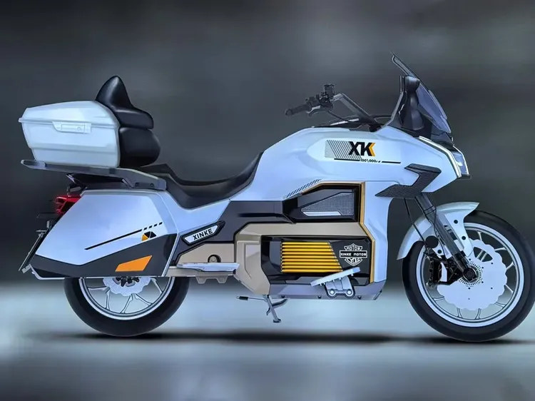 Potret Motor Listrik Buatan China yang Mirip Honda Goldwing