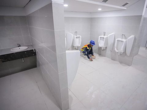 Stadion Surajaya Lamongan telah rampung 98 persen dan ditargetkan tuntas akhir Januari 2025