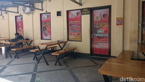 Tampak luar ruangan Unit Tindak Pidana Korupsi (Tipidkor) Polresta Mataram, Selasa (7/1/2025). (Edi Suryansyah/detikBali)