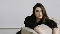 Pesona Vika Kolesnaya yang berusia 24 tahun sukses memikat hati Billy Syahputra. (Foto: dok Instagram)