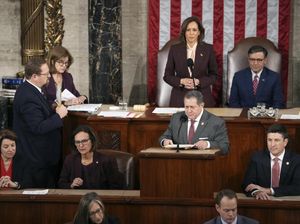 Video: Momen Kamala Harris Sahkan Kemenangan Donald Trump di Pilpres AS