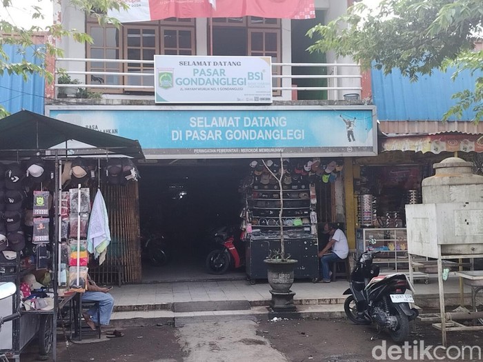 warkop cetol di kawasan pasar gongdanglegi memilih tutup setelah ditertibkan