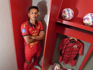 Yandi Sofyan Eks Persib Resmi Gabung Persija Jakarta
