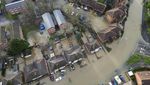 Awal Tahun Inggris Raya Dikepung Banjir Besar