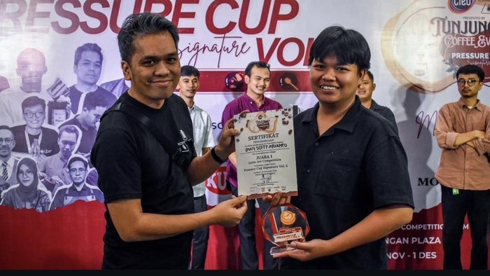 Brian Rey Kopipressio