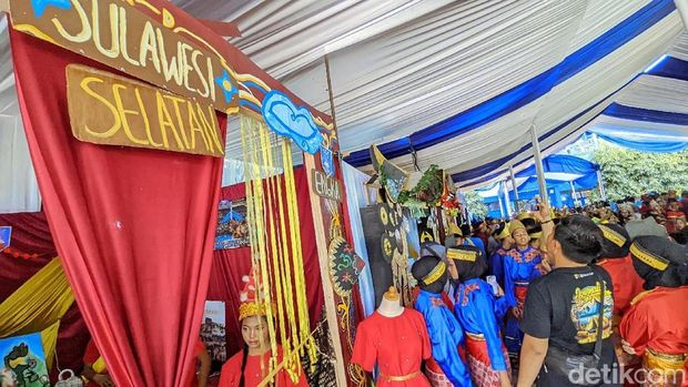 Festival budaya di SMPN 1 Ciamis