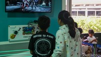 Siapapun boleh bermain di area ini dan tidak ada biaya yang dikenakan  