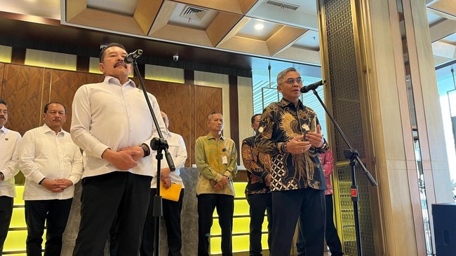 Safari Pimpinan KPK ke Jaksa Agung dan Kapolri