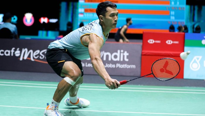 Jonatan Christie langsung kandas di babak pertama Malaysia Open 2025.