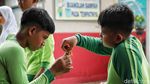 Potret Kantin Sekolah Tetap Ramai Meski Ada Makanan Bergizi Gratis