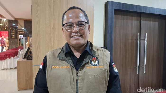 Ketua KPU Riau, Rusidi Rusdan (Raja Adil/detikcom)