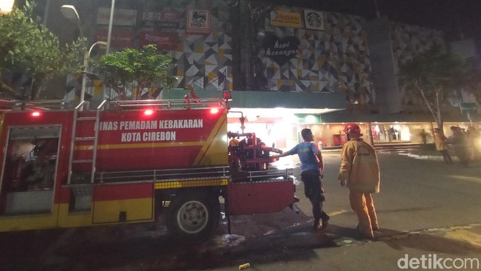 Kondisi di Grage Mall usai terjadi kebakaran
