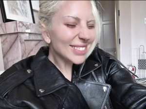 Lirik Lagu Lady Gaga Berjudul Abracadabra