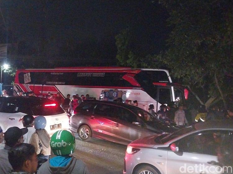 Penampakan Bus Pariwisata Perenggut Nyawa di Kota Batu