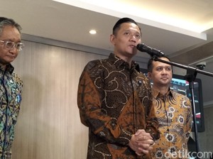 AHY Rapat Bersama Kemenhub Antisipasi Macet Lebaran 2025