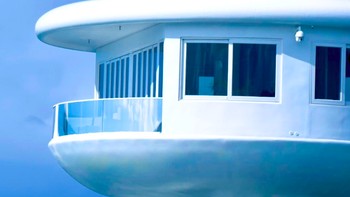 Mereka pindah ke Panama setelah pemerintah Thailand menghancurkan prototipe pertama mereka di lepas pantai Phuket pada 2019. Foto: Ocean Builders