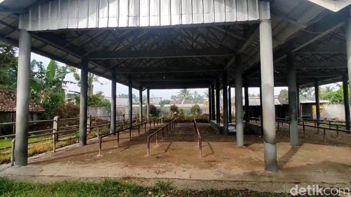 Pasar Hewan di Tasikmalaya Ditutup