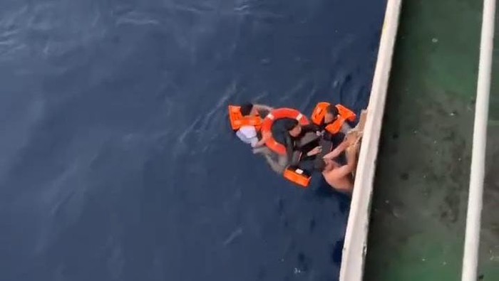Penumpang kapal KMP Moinit lompat ke laut Gorontalo gegara halusinasi. Dokumen Istimewa