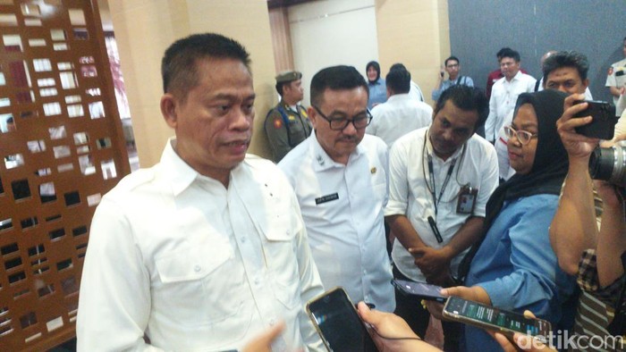 Pj Gubernur Sulsel Fadjry Djufry.