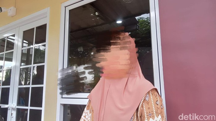SS (24) melaporkan KG atas penyekapan dan pemerkosaan yang dilakukan terhadap adik iparnya.