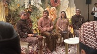 Acara tingkeban digelar di kawasan Jagakarsa, Depok, Selasa (7/1/2025). Foto: Instagram