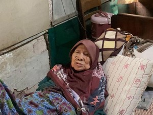 Sosok Nenek Salamah Pemilik Rumah Asli Betawi yang Dikepung Gedung Tinggi