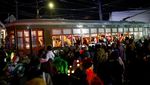 Semarak Karnaval di New Orleans AS Pascatragedi Mobil Tabrak Kerumunan