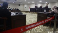 Sebanyak 309 perkara diregistrasi dari 314 permohonan ke MK.  