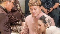 Prosesi haru saat Mahalini meminta maaf dan sungkem ke ayah. Foto: dok. Instagram