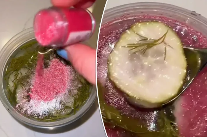 Tren Terbaru di TikTok, Makan Acar Timun Pakai Bubuk Glitter