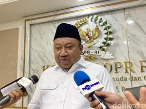 Komisi X DPR Minta Pemerintah Kaji Wacana Stairlift Permanen di Borobudur