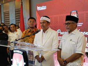 Momen Kehangatan Usai Penetapan Gubernur dan Wakil Gubernur Jabar