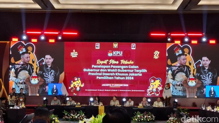 Cagub Jakarta nomor urut 2 Dharma Pongrekun. (Brigitta/detikcom)