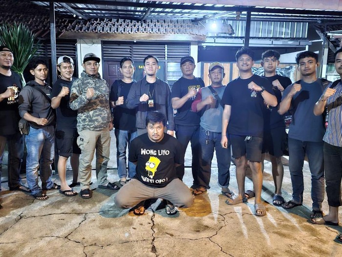 Calo tipu-tipu tiket Timnas Indonesia vs Filipina di Manahan, Respati Bayu dibekuk polisi. Foto diunggah Kamis (9/1/2025).