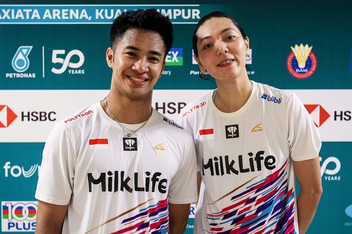 Dejan Ferdinansyah/Gloria Emanuelle Widjaja