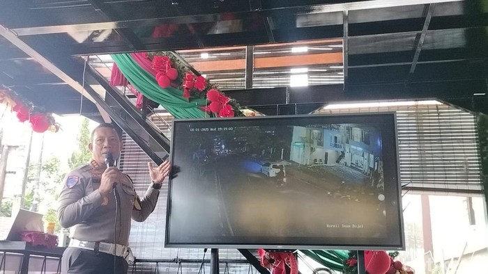 Dirlantas Polda Jawa Timur Kombes Pol Komarudin