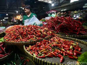 Cuaca Buruk Picu Kenaikan Harga Cabai Merah di Musi Rawas