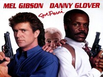 Sinopsis Lethal Weapon 3, Pengejaran Mantan Polisi Penjual Senjata Ilegal