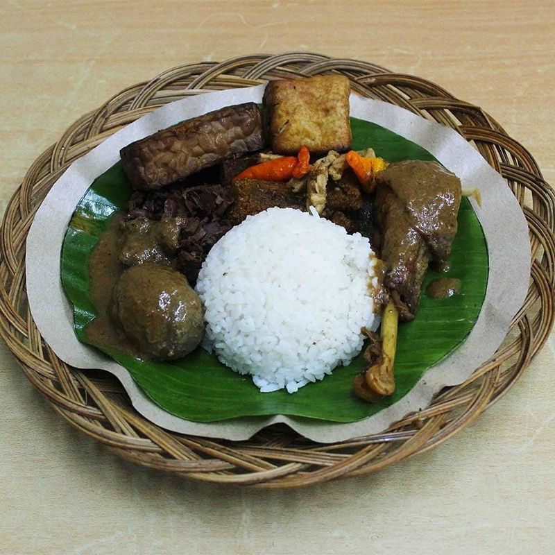 Gudeg Bu Harjo Cikini Jakarta.