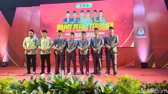 Gus Haris-Lora Fahmi ditetapkan jadi Wali Kota-Wakil Wali Kota Probolinggo